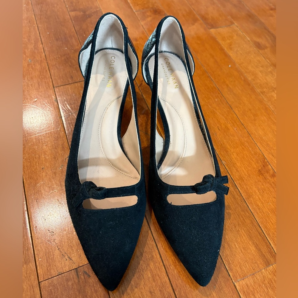 Cole Haan Black Suede Cut Out Heel 9